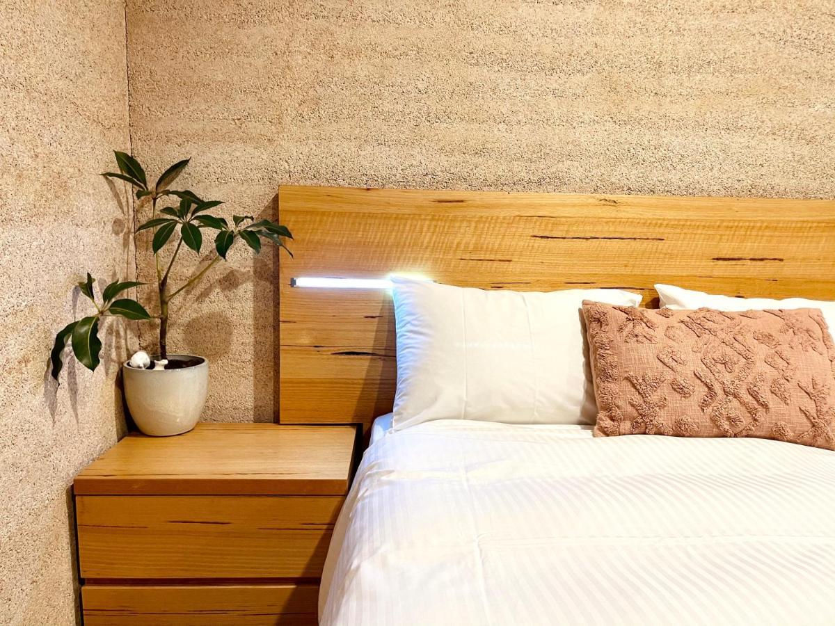 Grape Juice Retreat Rustic Romantic Gateway 5Mins To Beaches & Town Margaret River Exteriör bild