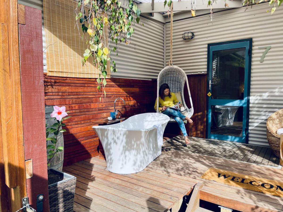 Grape Juice Retreat Rustic Romantic Gateway 5Mins To Beaches & Town Margaret River Exteriör bild