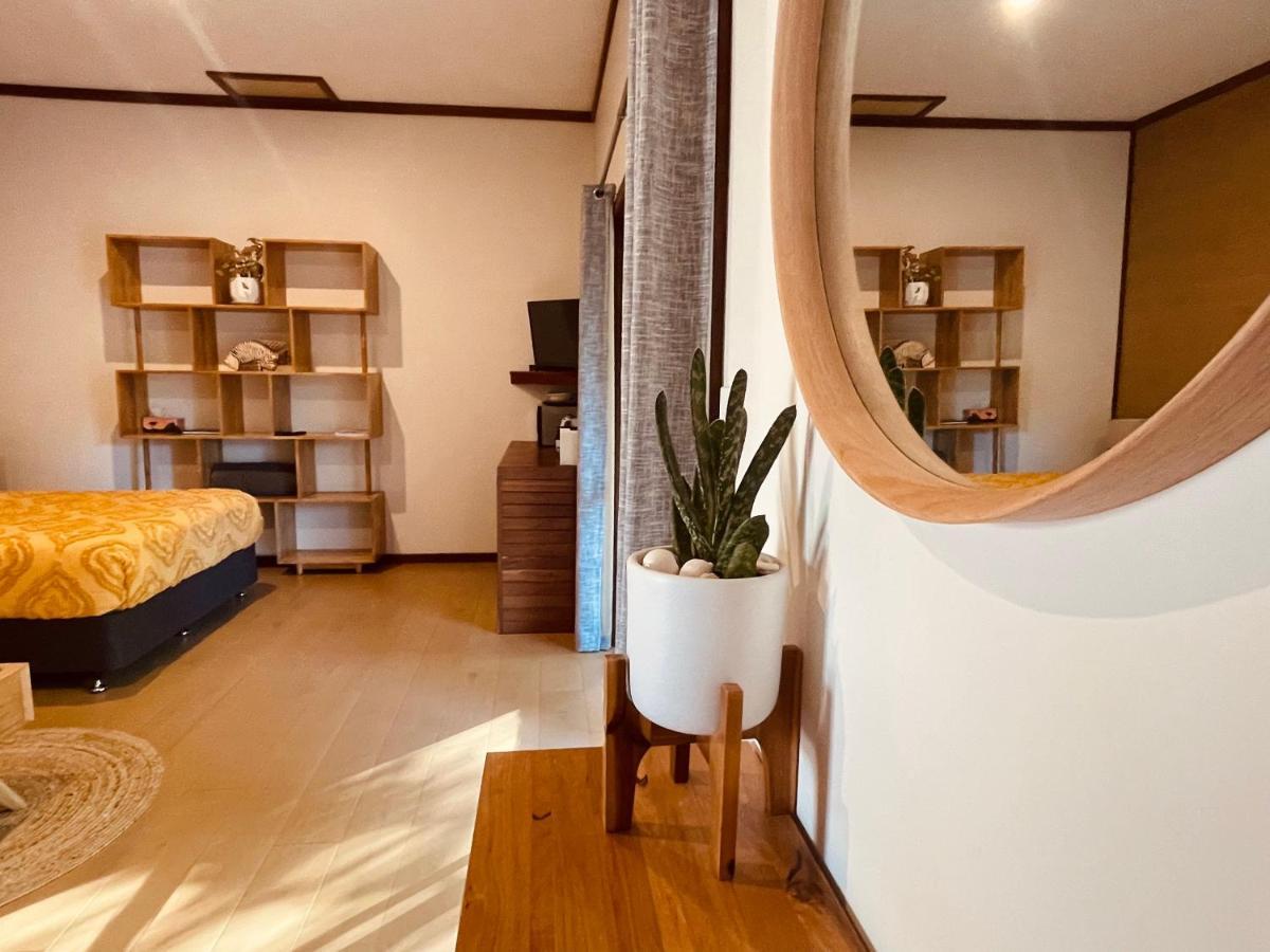 Grape Juice Retreat Rustic Romantic Gateway 5Mins To Beaches & Town Margaret River Exteriör bild